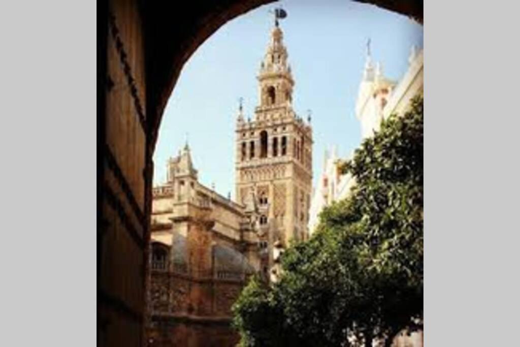 Penthouse Raggio Apartment Sevilla Exterior foto