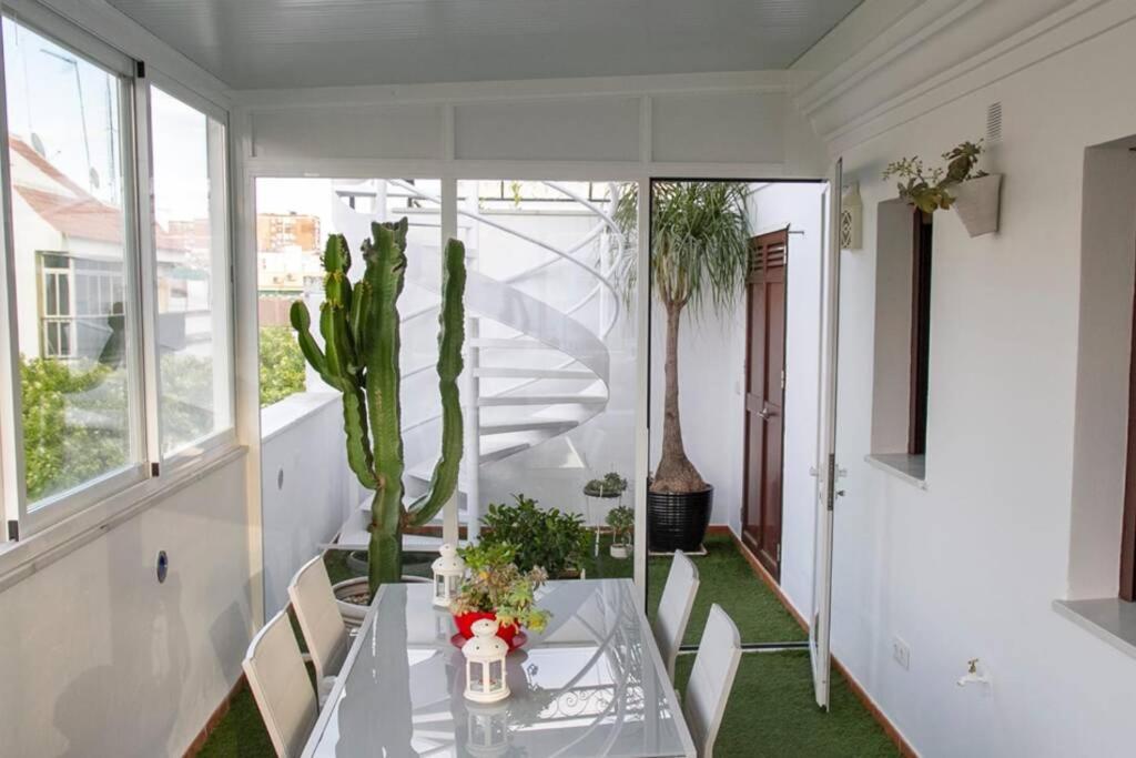 Penthouse Raggio Apartment Sevilla Exterior foto